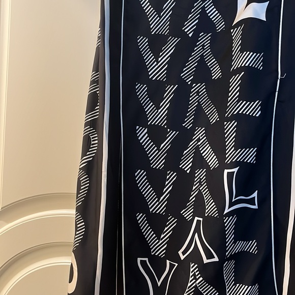 Valentino Black And White Silk Slit Midi Skirt - Picture 3 of 8